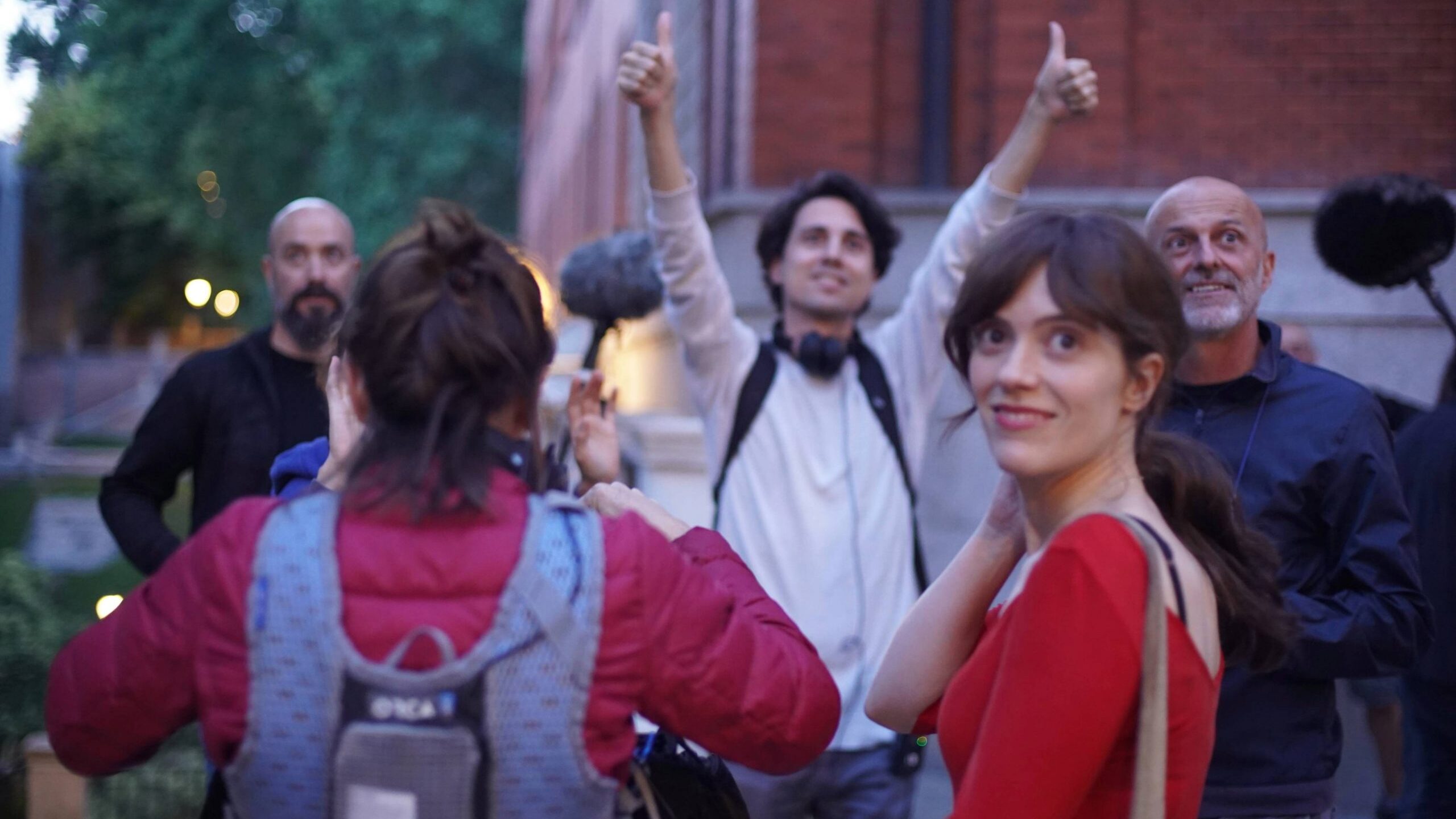 Image de contenu d'interview